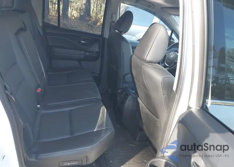 2023 Honda Ridgeline Rtl-E z USA, uszkodzony, nr VIN 5FPYK3F71PB011952